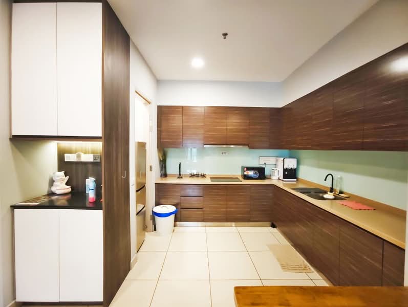 Somerset Puteri Harbour untuk Untuk Disewa - RM 4,800 /bulan, Mac 2026 - Kitchen - PropertyGuru.com.my