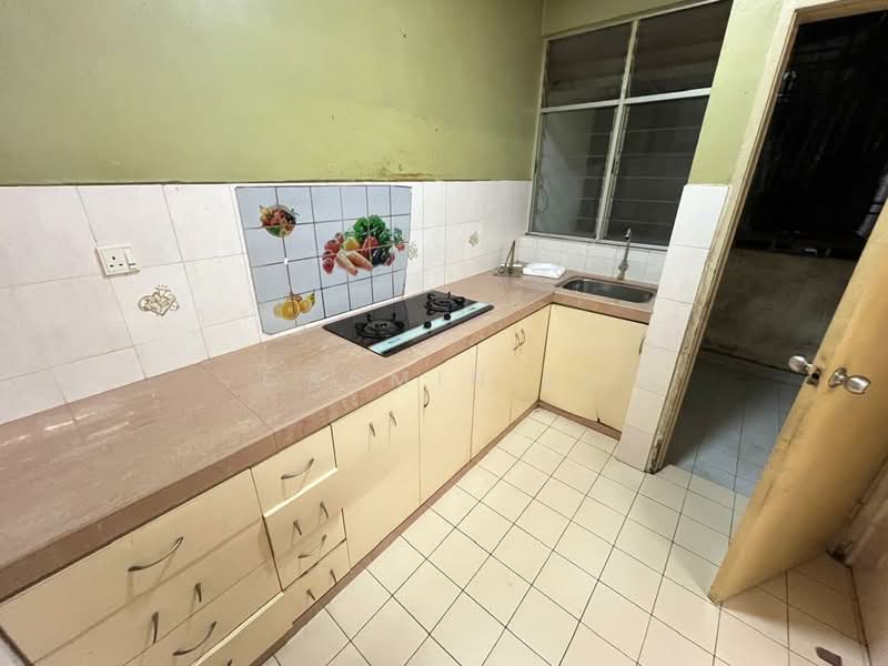 Vista Seri Alam untuk Untuk Dijual - RM 280,000, Mac 2026 - Kitchen - PropertyGuru.com.my