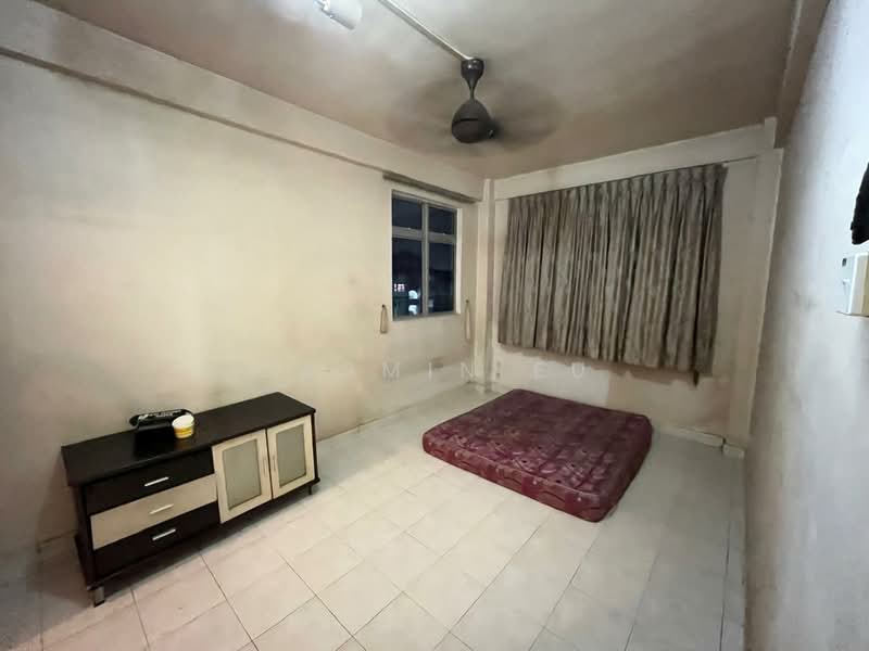 Vista Seri Alam untuk Untuk Dijual - RM 280,000, Mac 2026 - Bedroom - PropertyGuru.com.my