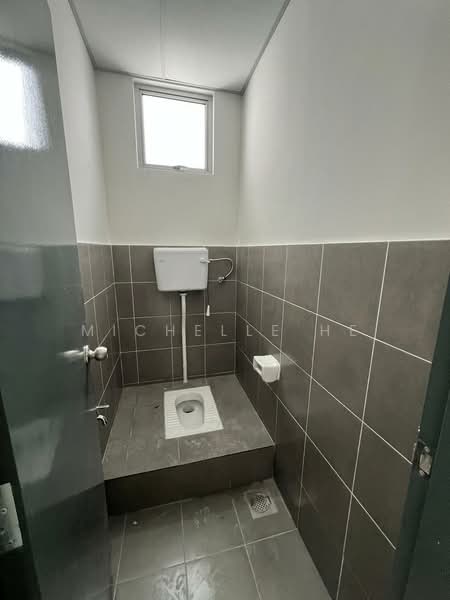 Shop / Office for Rent in Bandar Indahpura (Kulai) - Michelle He - Bathroom - PropertyGuru.com.my