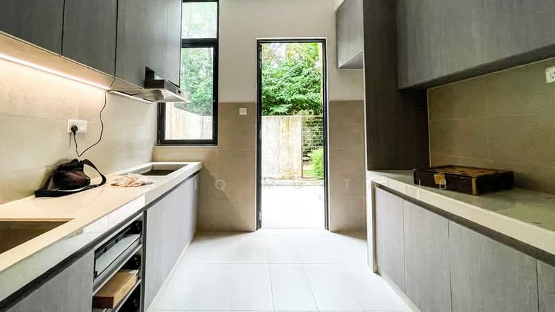 16 Quartz @ Melawati untuk Untuk Disewa - RM 6,500 /bulan, Mac 2026 - Kitchen - PropertyGuru.com.my
