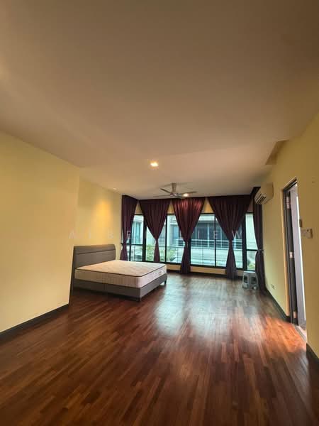 Semi-Detached House for Rent in Leisure Farm (Gelang Patah) - Albee Liew - Bedroom - PropertyGuru.com.my