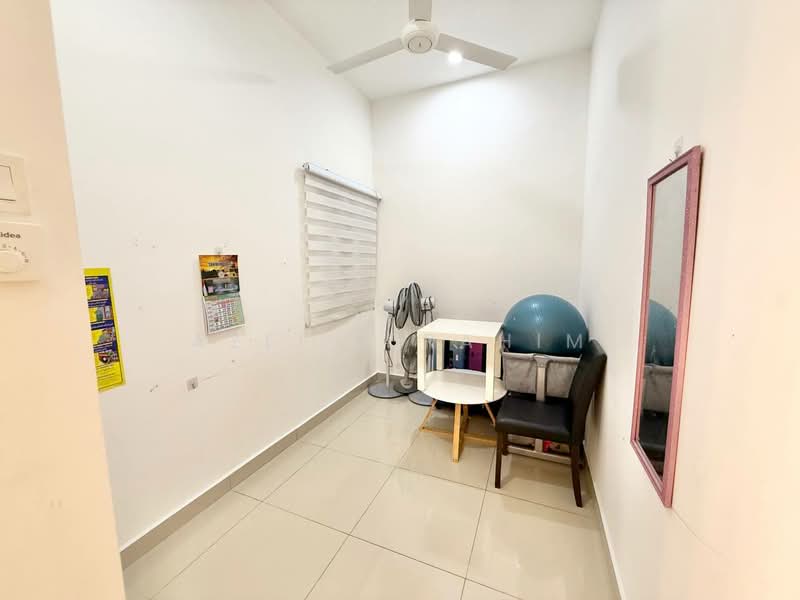 Cluster House for Sale in Taman Desiran Bayu (Puchong) - Azli Ibrahim - Interior - PropertyGuru.com.my