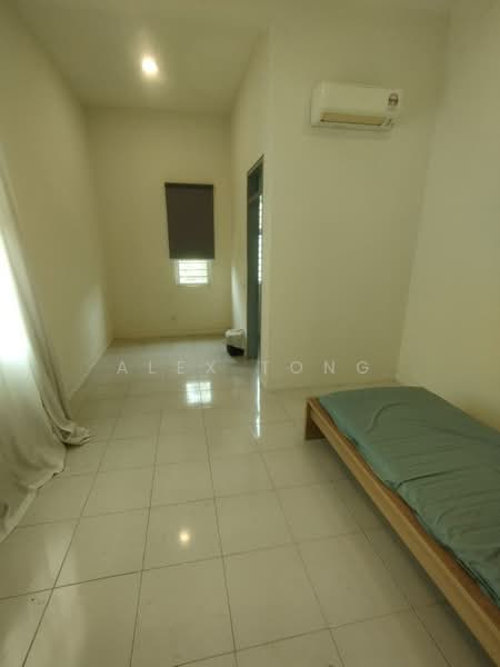 2-storey Terraced House for Sale in Bandar Saujana Putra (Tanjong Duabelas) - Alex Tong - Bedroom - PropertyGuru.com.my