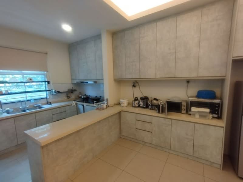2-storey Terraced House for Sale in Bandar Saujana Putra (Tanjong Duabelas) - Alex Tong - Kitchen - PropertyGuru.com.my