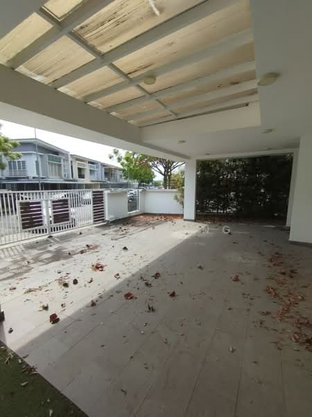 2-storey Terraced House for Sale in Bandar Saujana Putra (Tanjong Duabelas) - Alex Tong - Exterior - PropertyGuru.com.my