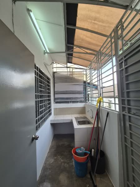 1-storey Terraced House for Rent in Taman Bukit Mewah (Kajang) - KK HEW - Balcony - PropertyGuru.com.my
