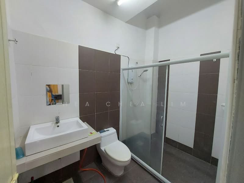Townhouse for Rent in Ipoh (Perak) - Chea Chea Lim - Bathroom - PropertyGuru.com.my