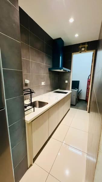 Citizen @ Old Klang Road untuk Untuk Disewa - RM 1,900 /bulan, Mac 2026 - Kitchen - PropertyGuru.com.my