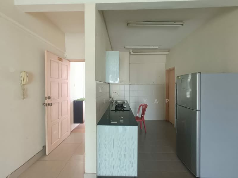 SuriaMas Suites untuk Untuk Disewa - RM 1,800 /bulan, Mac 2026 - Kitchen - PropertyGuru.com.my