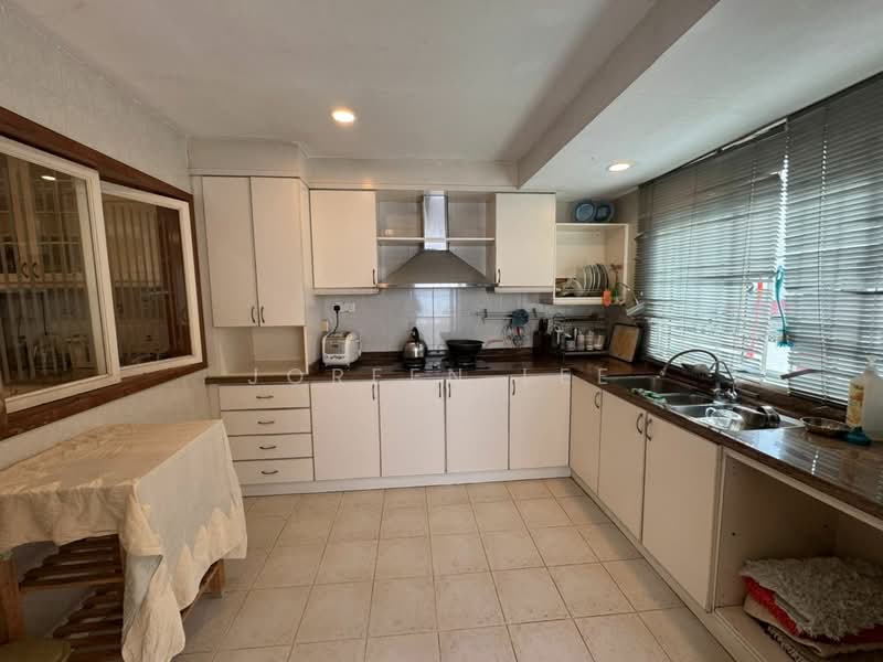 2-storey Terraced House for Sale in Skudai (Johor) - Joreen Lee - Kitchen - PropertyGuru.com.my