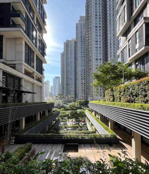 Service Residence for Sale at Arcoris Residences - JJ Chew - Exterior - PropertyGuru.com.my