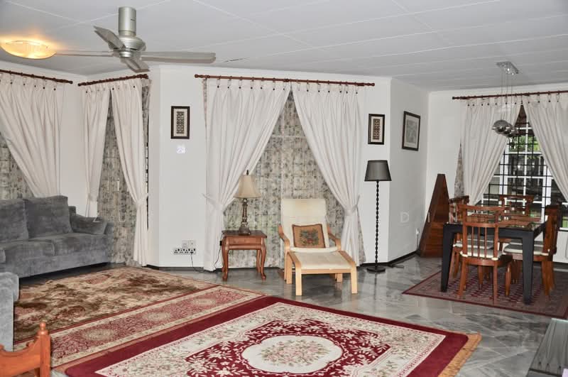 1-storey Terraced House for Sale in Puncak Alam (Selangor) - Zuraina Rajudin - Living Room - PropertyGuru.com.my
