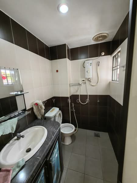 Rumah Teres 1 Tingkat untuk Disewa di Skudai (Johor) - SY Ngo - Bathroom - PropertyGuru.com.my