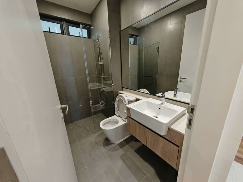Service Residence for Rent at 10 Stonor - Leon Lee - Bathroom - PropertyGuru.com.my