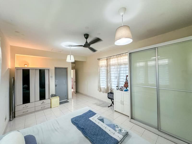 Townhouse Madu Mas untuk Untuk Dijual - RM 590,000, Mac 2026 - Bedroom - PropertyGuru.com.my