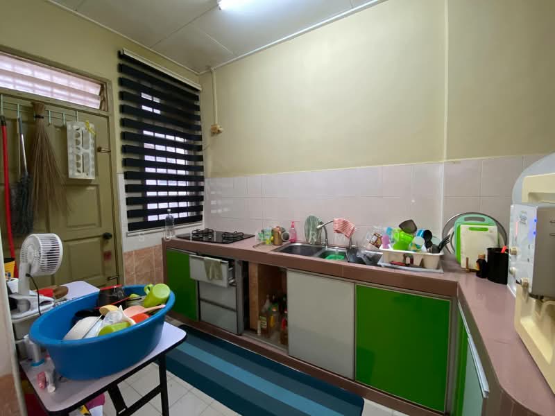 Bandar Seri Alam untuk Untuk Dijual - RM 660,000, Mac 2026 - Kitchen - PropertyGuru.com.my