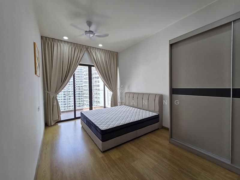 Bay Laurel @ Country Garden Danga Bay untuk Untuk Disewa - RM 2,900 /bulan, Mac 2026 - Bedroom - PropertyGuru.com.my