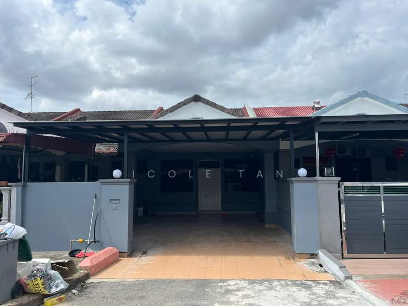 1.5-storey Terraced House for Sale in Taman Perling (Perling) - Nicole Tan - Exterior - PropertyGuru.com.my