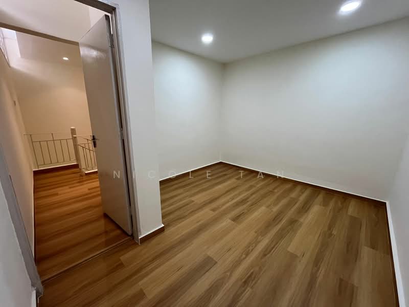 1.5-storey Terraced House for Sale in Taman Perling (Perling) - Nicole Tan - Interior - PropertyGuru.com.my