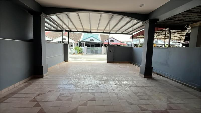 1.5-storey Terraced House for Sale in Taman Perling (Perling) - Nicole Tan - Exterior - PropertyGuru.com.my