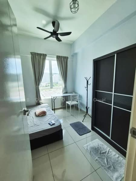 Solaria Residences untuk Untuk Disewa - RM 1,900 /bulan, Mac 2026 - Bedroom - PropertyGuru.com.my