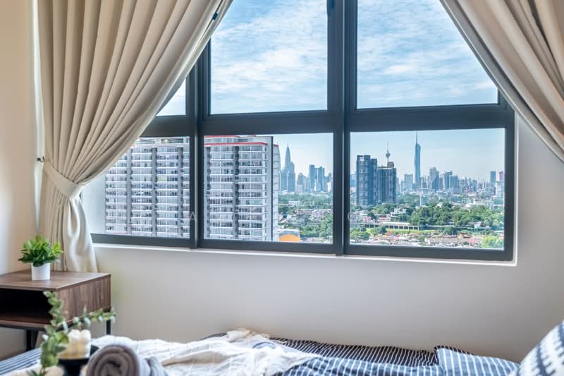 Kenwingston Platz untuk Untuk Disewa - RM 2,200 /bulan, Mac 2026 - Bedroom - PropertyGuru.com.my