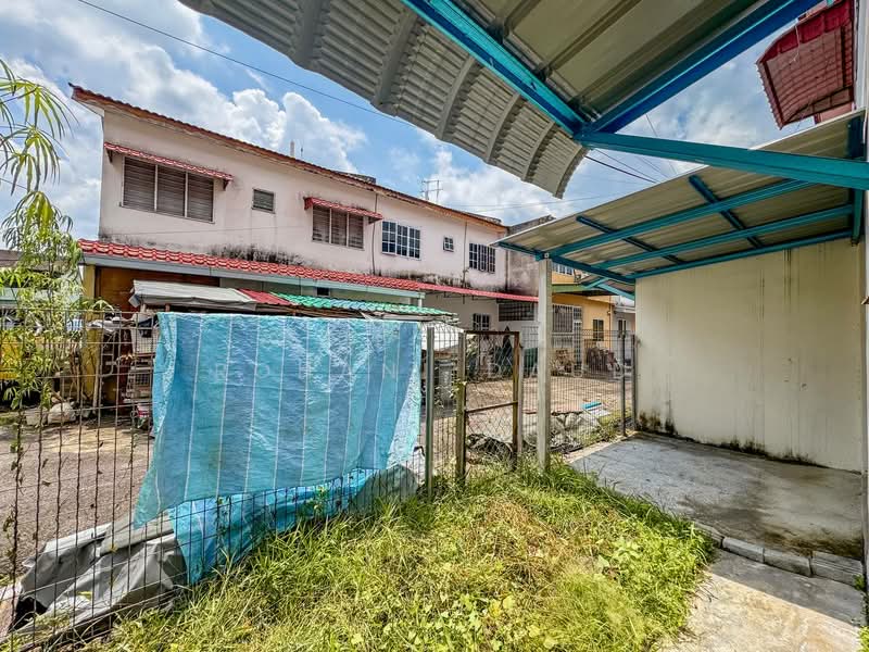 Taman Pinggiran Senawang untuk Untuk Dijual - RM 330,000, Mac 2026 - Exterior - PropertyGuru.com.my