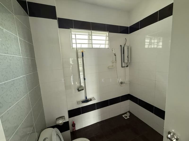 Apartment for Sale at Bayu 1 Residence - Kris Kim - Bathroom - PropertyGuru.com.my