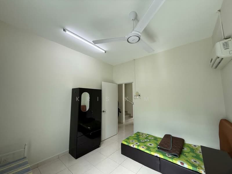 Apartment for Sale at Bayu 1 Residence - Kris Kim - Bedroom - PropertyGuru.com.my