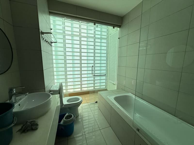 BIG UNIT TURNBERRY 2 Storey Landed Presint 12 Putrajaya untuk Untuk Disewa - RM 3,800 /bulan, Mac 2026 - Bathroom - PropertyGuru.com.my