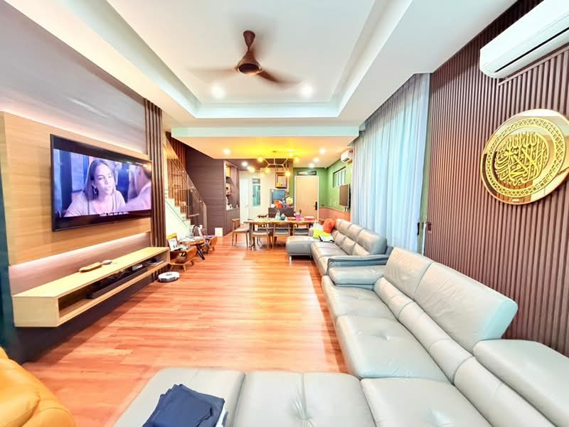 3-storey Terraced House for Sale in Cyberjaya (Selangor) - Jared Wong - PropertyGuru.com.my