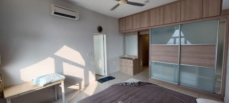 Condominium for Sale at Mirage By The Lake - Mandy Lim - Bedroom - PropertyGuru.com.my