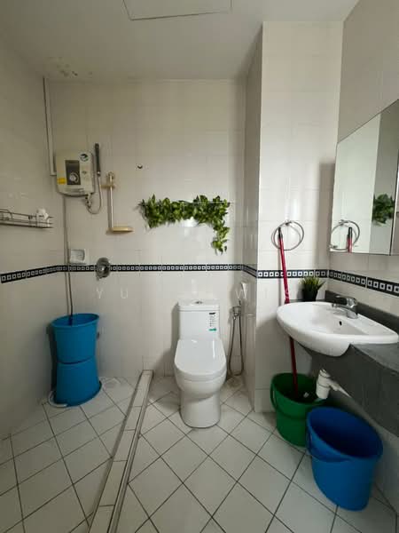 Waldorf Tower untuk Untuk Disewa - RM 2,000 /bulan, Mac 2026 - Bathroom - PropertyGuru.com.my