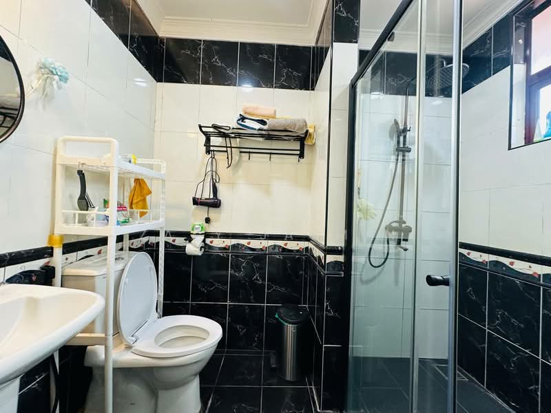 Bungalow for Sale in Ara Damansara (Selangor) - Zaty Jasmin - Bathroom - PropertyGuru.com.my