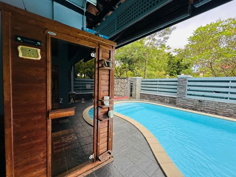 Bungalow for Sale in Ara Damansara (Selangor) - Zaty Jasmin - Pool - PropertyGuru.com.my