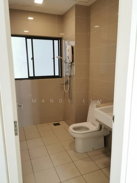Mirage By The Lake untuk Untuk Disewa - RM 2,200 /bulan, Mac 2026 - Bathroom - PropertyGuru.com.my