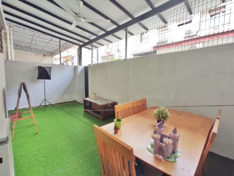 2-storey Terraced House for Sale in Taman Puncak Saujana (Kajang) - Haslinda Ahmad Razali - Garden - PropertyGuru.com.my