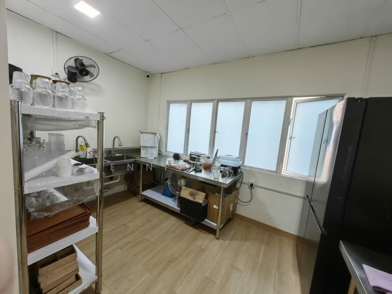 Pju 5 untuk Untuk Disewa - RM 3,000 /bulan, Mac 2026 - Kitchen - PropertyGuru.com.my