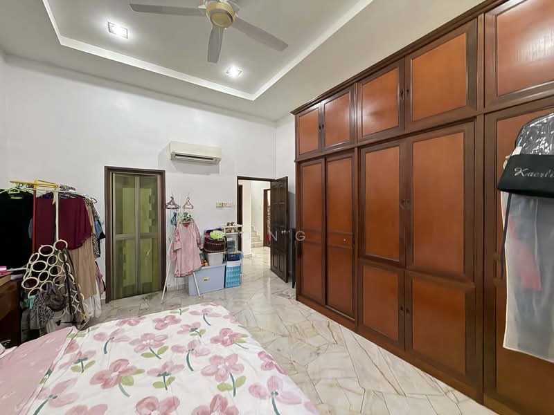 Semi-Detached House for Sale in Ayer Keroh (Melaka) - Yeong . - Bedroom - PropertyGuru.com.my