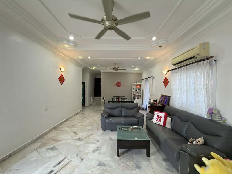 Semi-Detached House for Sale in Ayer Keroh (Melaka) - Yeong . - Living Room - PropertyGuru.com.my