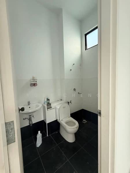 Eco Tropics untuk Untuk Dijual - RM 745,000, Mac 2026 - Bathroom - PropertyGuru.com.my