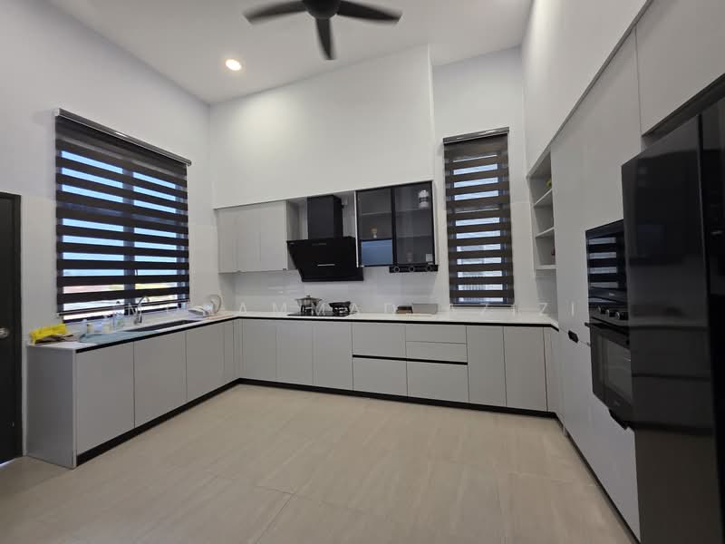 Taman Alam Perdana untuk Untuk Dijual - RM 588,000, Mac 2026 - Kitchen - PropertyGuru.com.my