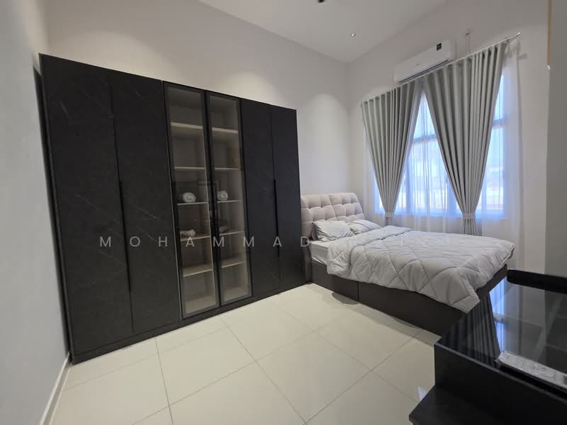 Taman Alam Perdana untuk Untuk Dijual - RM 588,000, Mac 2026 - Bedroom - PropertyGuru.com.my