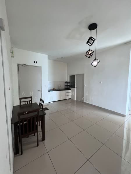 Saville D'lake untuk Untuk Disewa - RM 1,700 /bulan, Mac 2026 - Kitchen - PropertyGuru.com.my