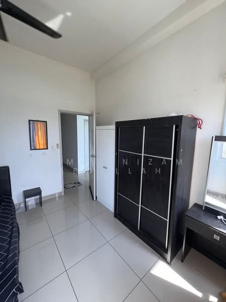 Saville D'lake untuk Untuk Disewa - RM 1,700 /bulan, Mac 2026 - Bedroom - PropertyGuru.com.my