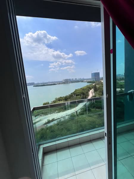 Saville D'lake untuk Untuk Disewa - RM 1,700 /bulan, Mac 2026 - Balcony - PropertyGuru.com.my