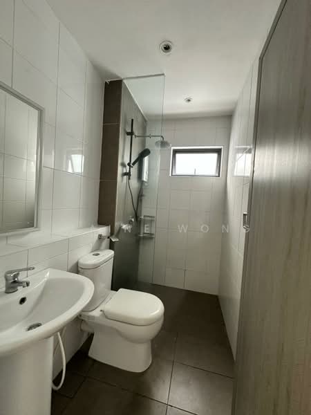 Condominium for Rent at Kingfisher Inanam Condominium - Elaine Wong - Bathroom - PropertyGuru.com.my