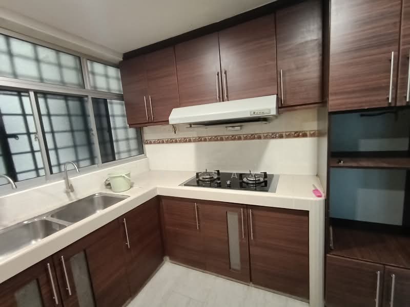 Idaman Puteri untuk Untuk Dijual - RM 500,000, Mac 2026 - Kitchen - PropertyGuru.com.my