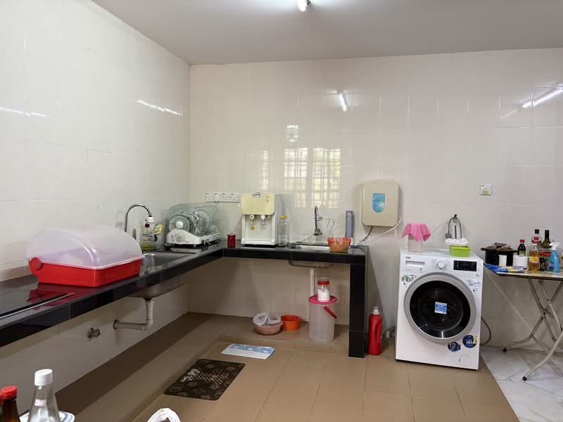 Semi-Detached House for Sale in Bandar Sungai Long (Selangor) - CK Chong - Kitchen - PropertyGuru.com.my